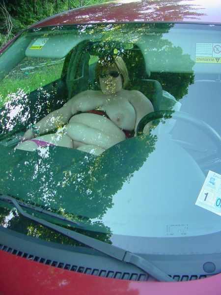 picture with id ${pic.id()}